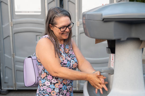 Portable sink rental in Cathedral City, CA